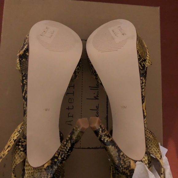 Nicole Miller Yellow Clark Platform Sandal 10 - Picture 4 of 7